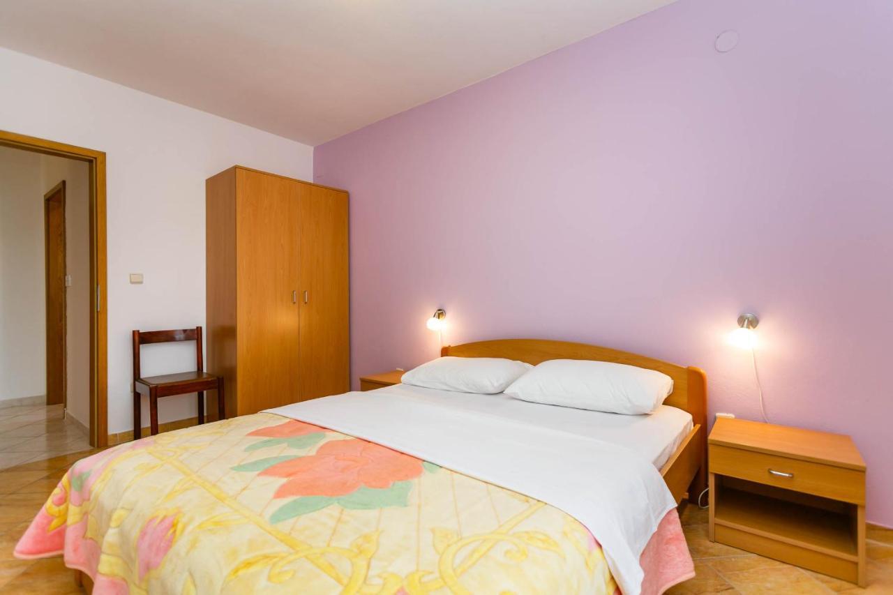 Apartmani Luka Kornić Exterior foto